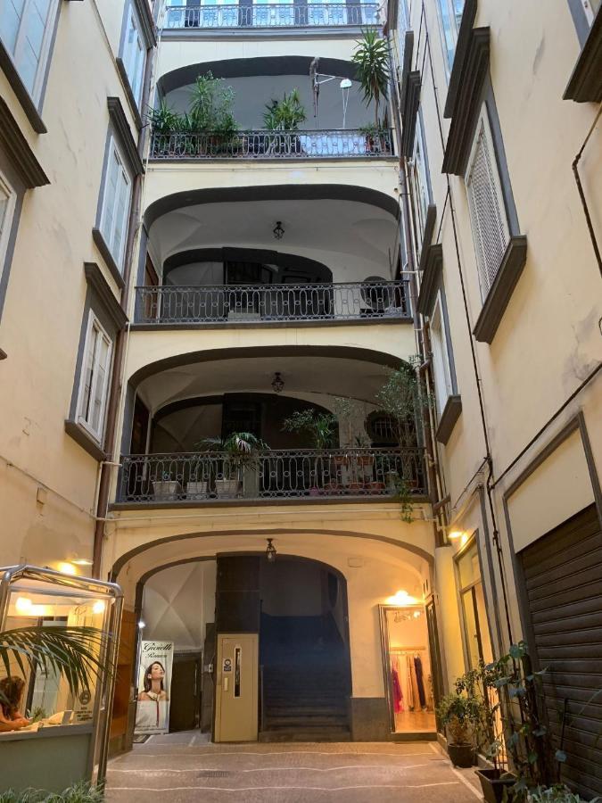 Dimora Chiaia 209 Ξενοδοχείο Νάπολη Εξωτερικό φωτογραφία